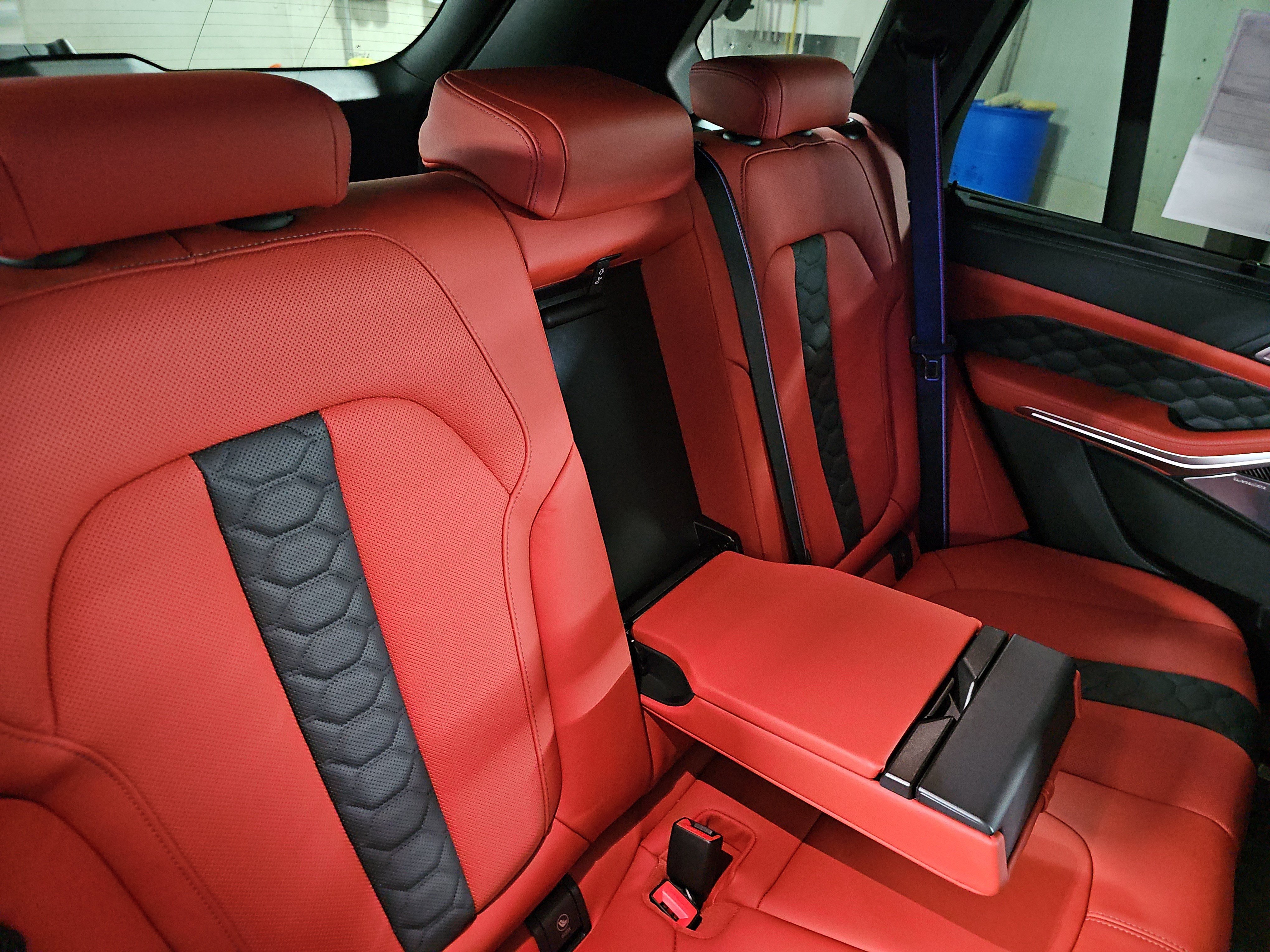 New 2026 BMW X5 M Competition w/ Executive Package AWD/4WD image 12