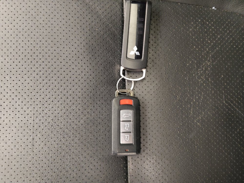 Used 2014 Mitsubishi Outlander GT image 32