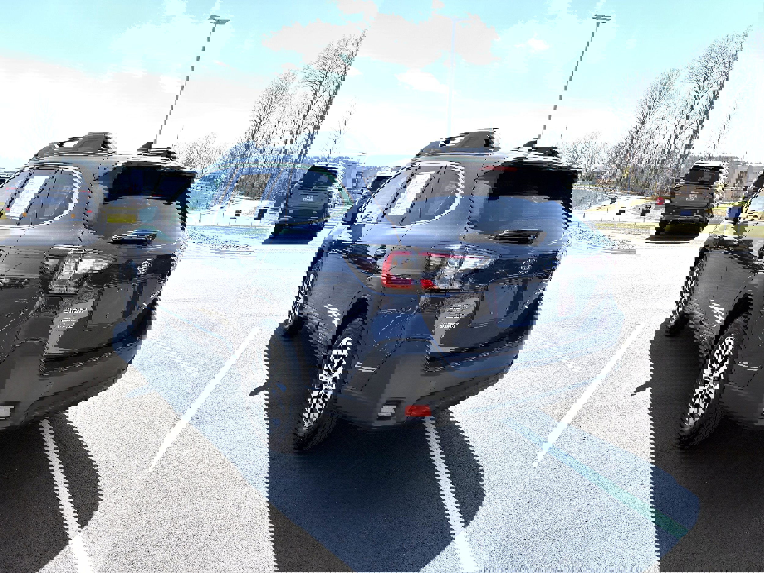 Certified 2025 Subaru Outback Premium image 6