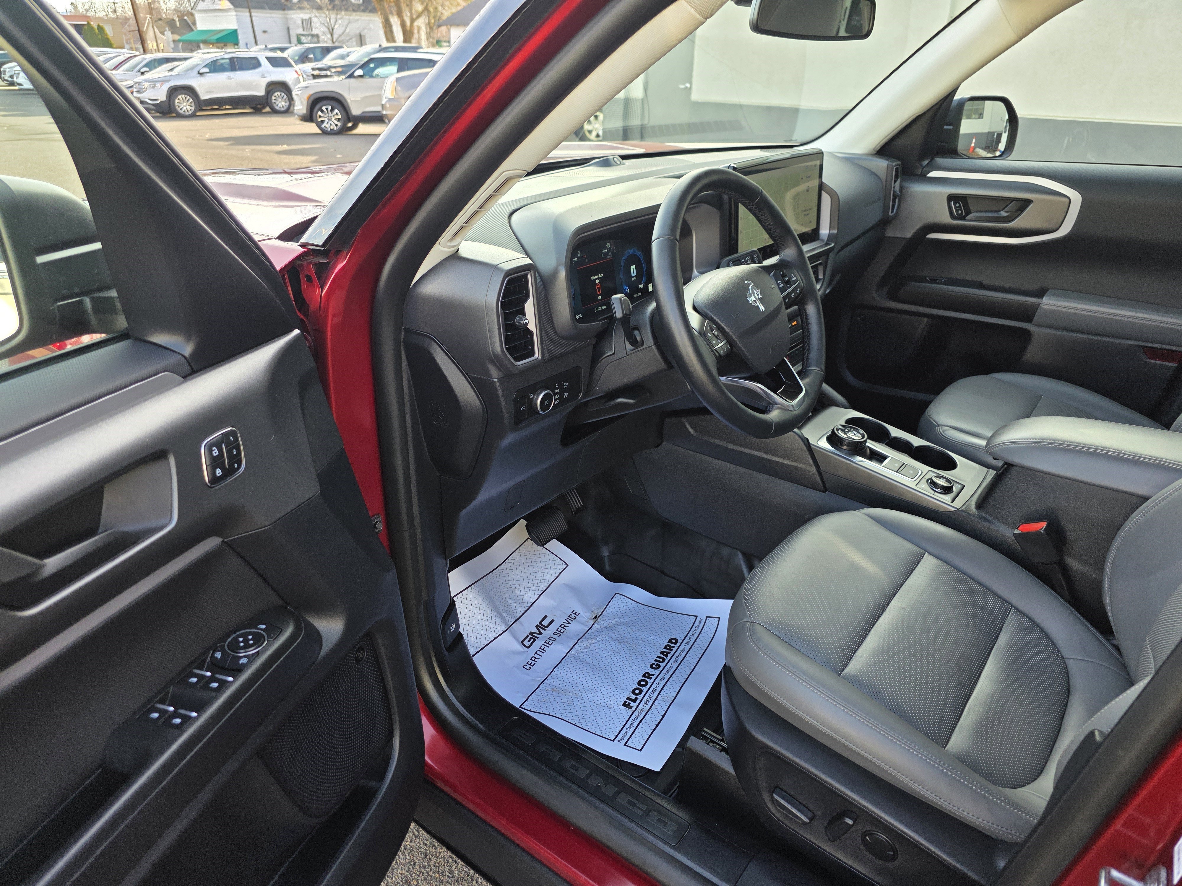 Used 2025 Ford Bronco Sport Badlands w/ Badlands Tech Package image 11