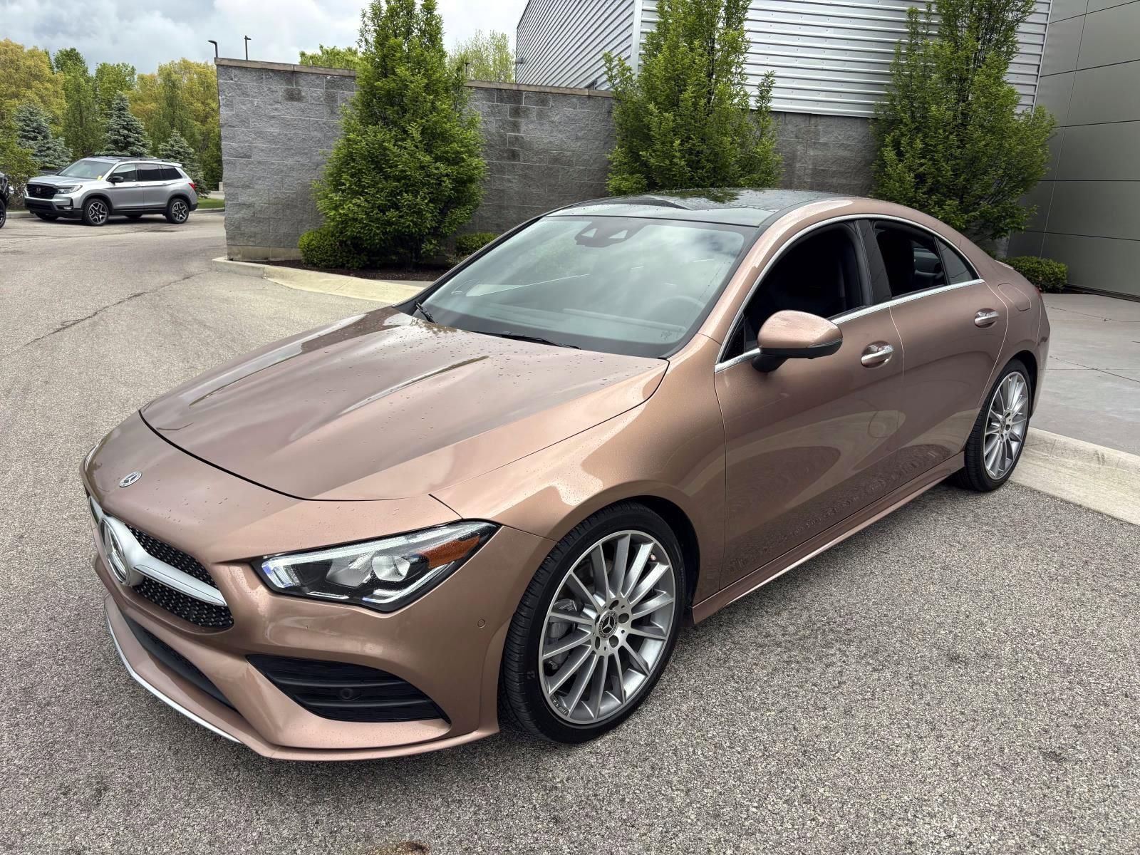 Used 2023 Mercedes-Benz CLA 250 4MATIC image 1