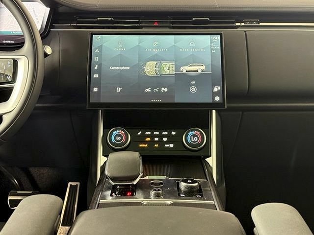 Used 2023 Land Rover Range Rover First Edition AWD/4WD image 26
