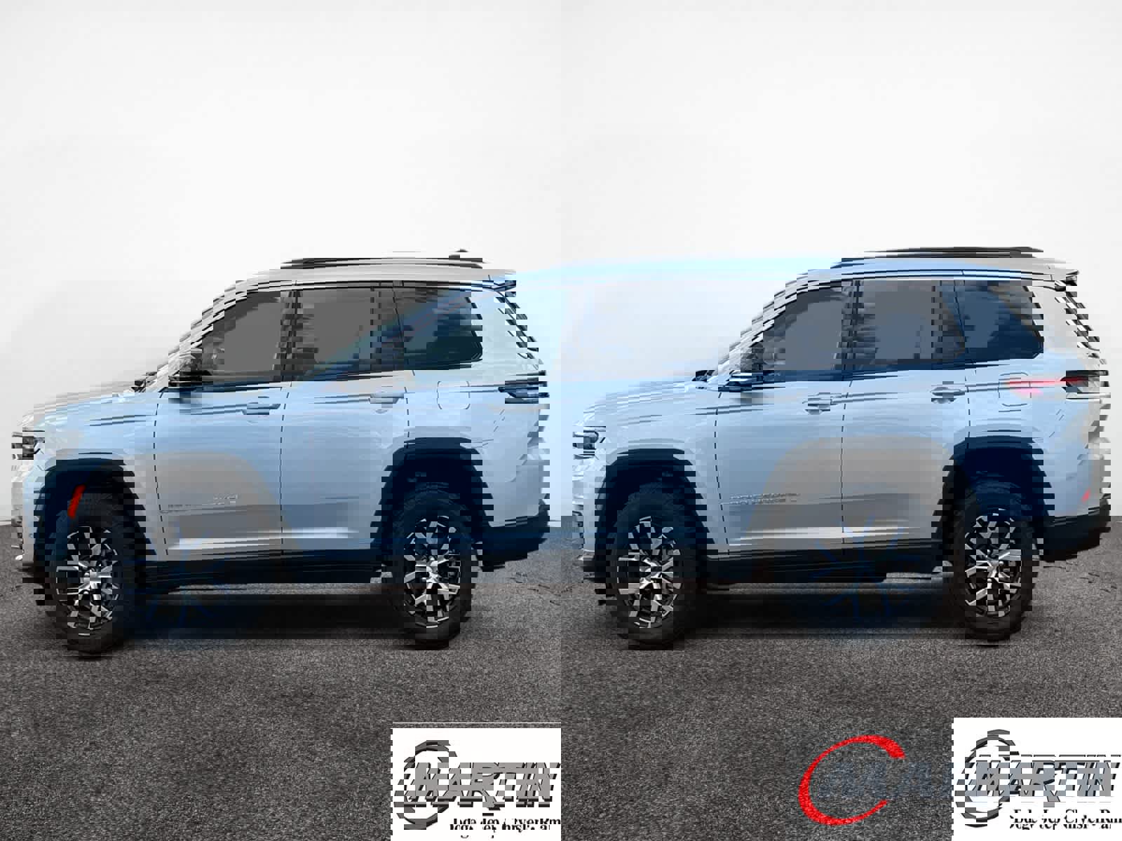 Used 2024 Jeep Grand Cherokee L Limited w/ Luxury Tech Group II image 2
