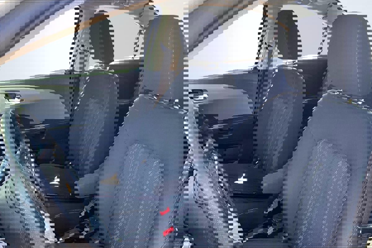 Used 2017 Chevrolet Sonic LT image 25