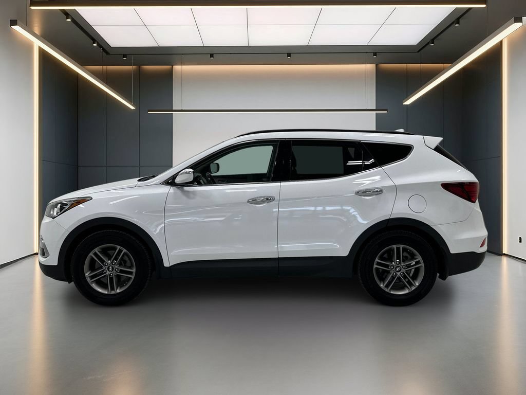 Used 2018 Hyundai Santa Fe Sport w/ 2.4L Tech Package 04 FWD image 2