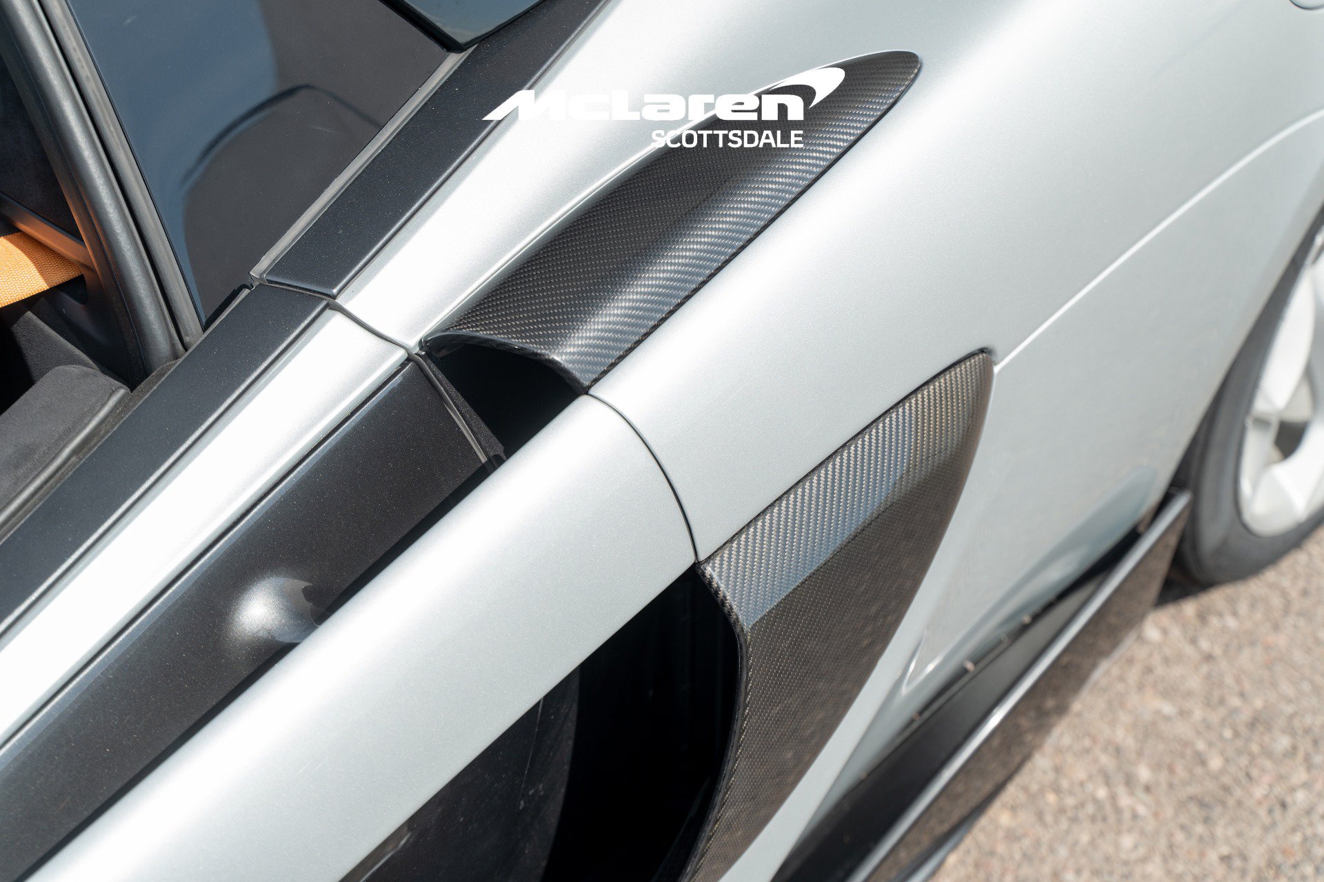 Used 2020 McLaren 600LT Spider RWD image 24