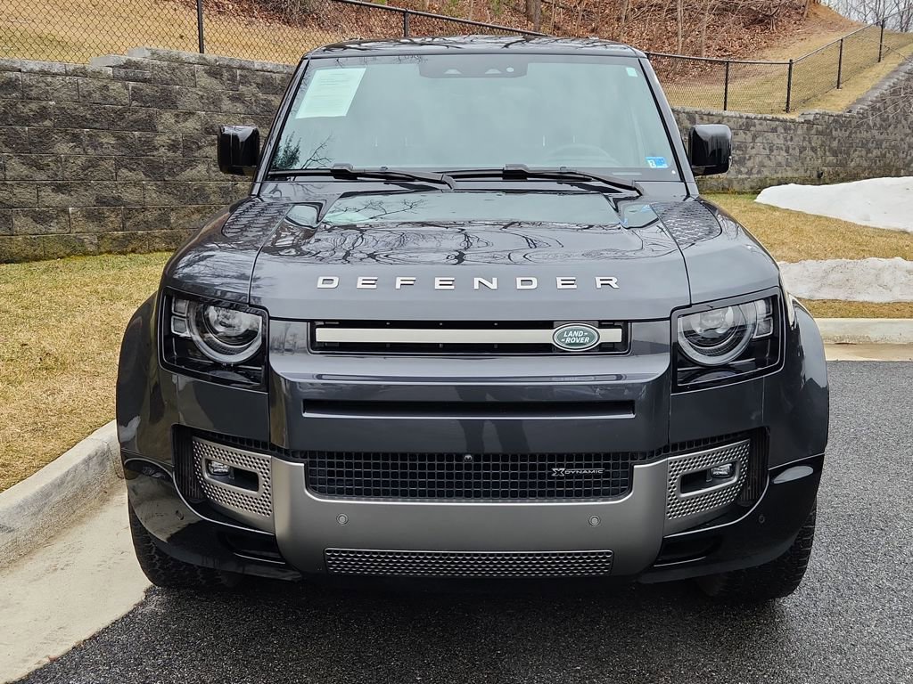 Used 2023 Land Rover Defender 110 X-Dynamic SE image 8