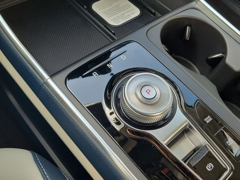 New 2026 Kia Carnival SX Prestige FWD image 36