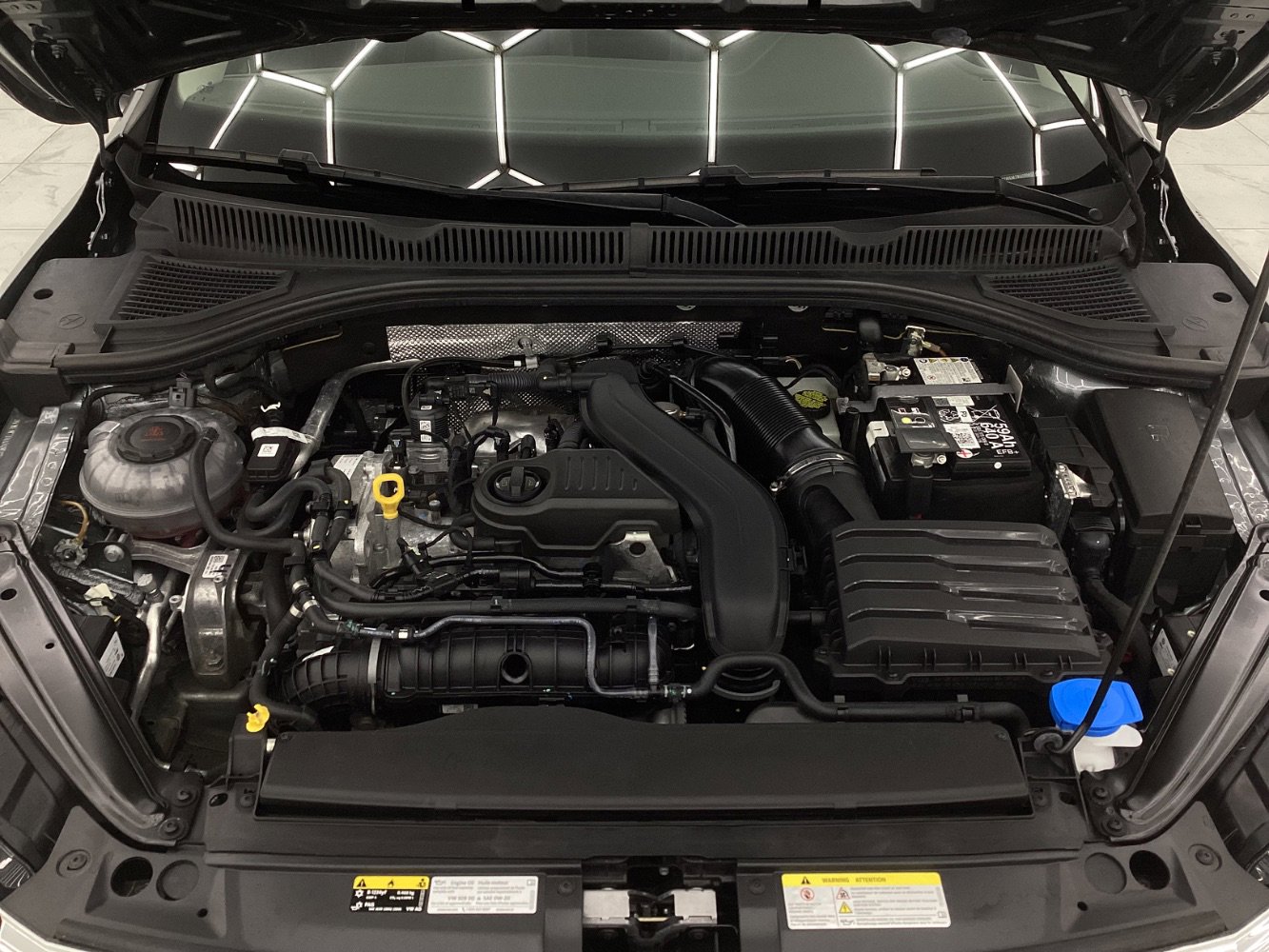 Used 2024 Volkswagen Jetta SE image 44