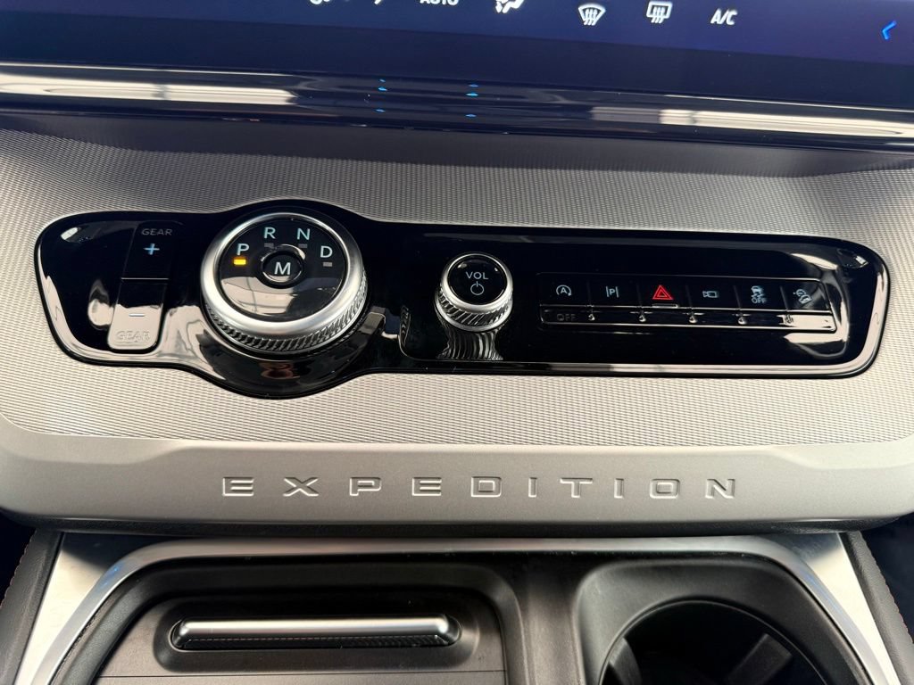 Certified 2025 Ford Expedition Max Active AWD/4WD image 48