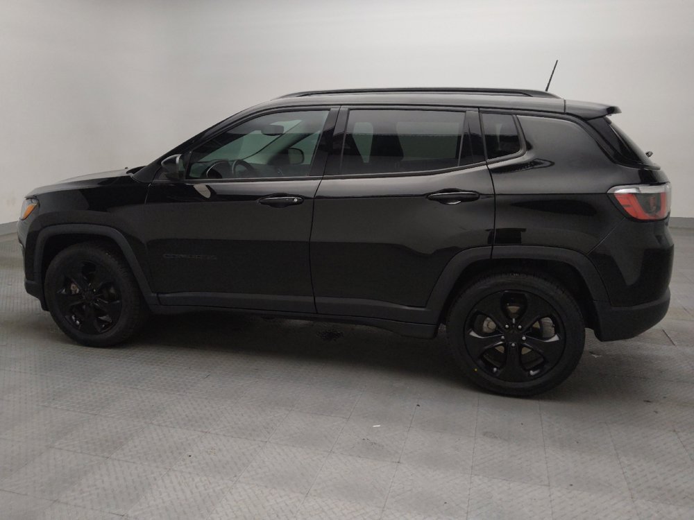 Used 2019 Jeep Compass Latitude FWD image 15