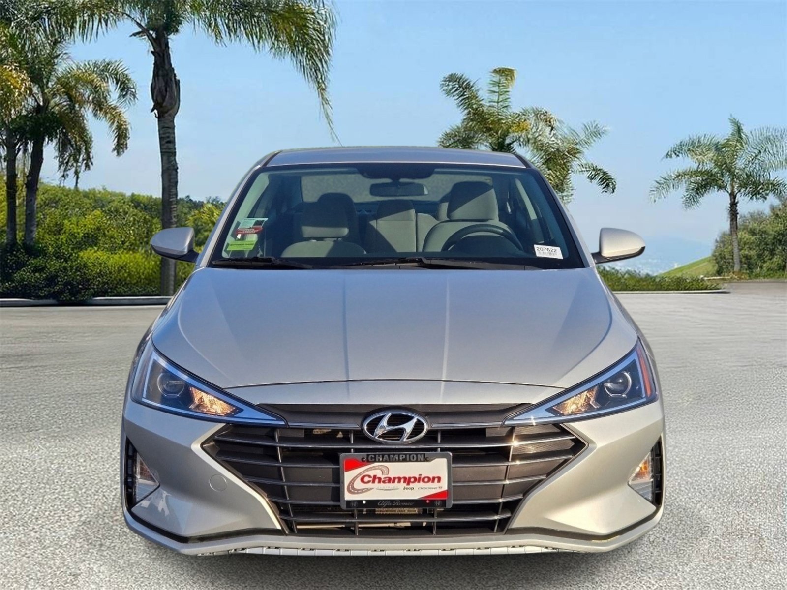 Used 2019 Hyundai Elantra SE FWD image 3