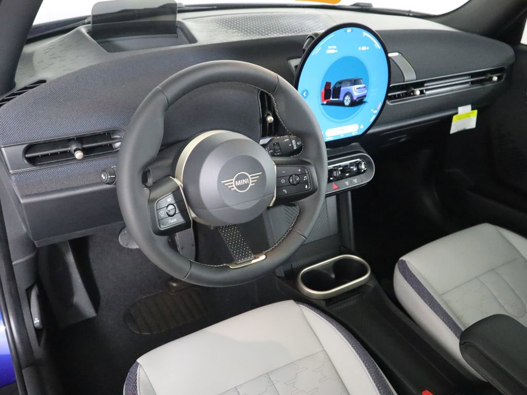 New 2026 MINI Cooper 2-Door Hardtop image 9