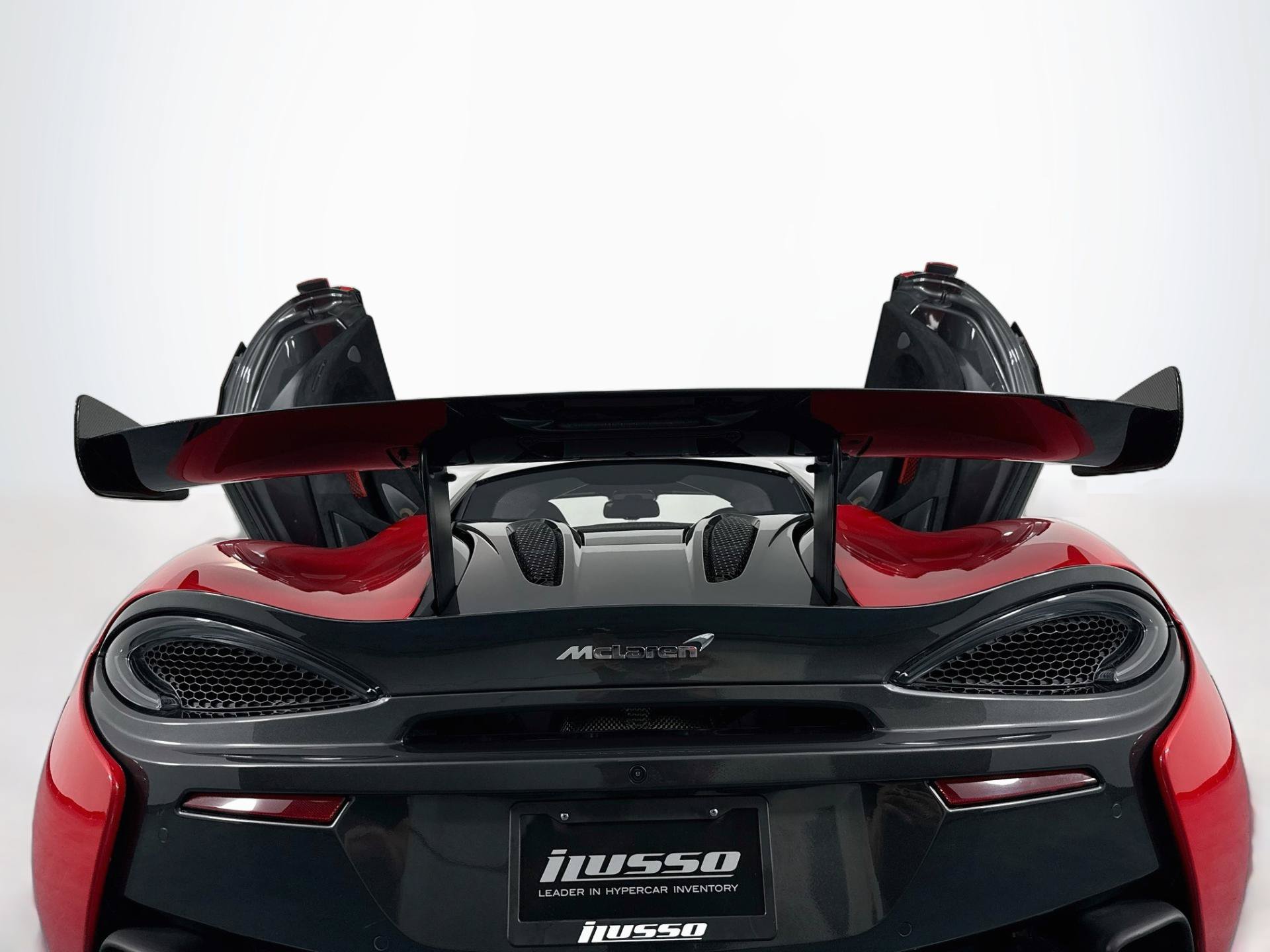 Used 2020 McLaren 620R RWD image 59