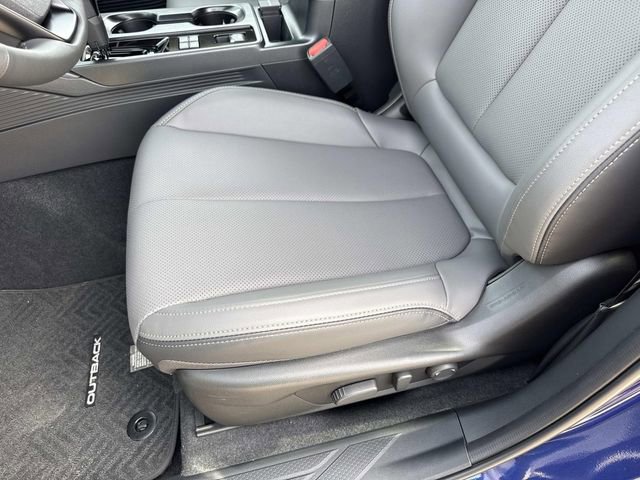New 2026 Subaru Outback Limited AWD/4WD image 14