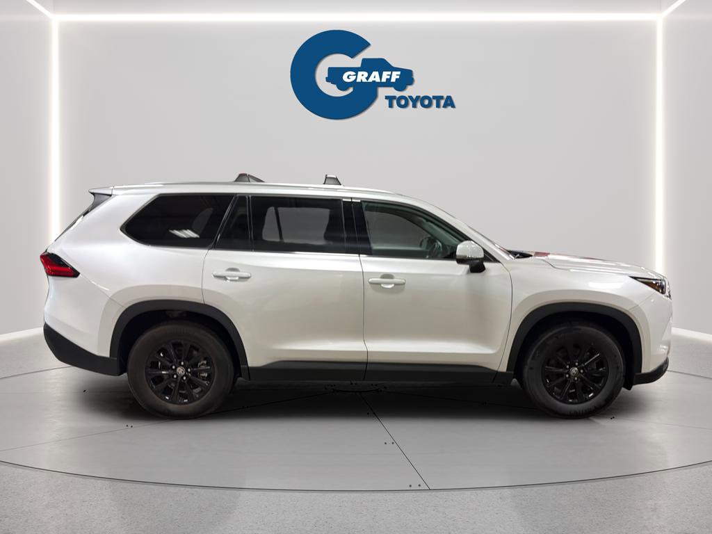 Used 2024 Toyota Grand Highlander XLE image 7