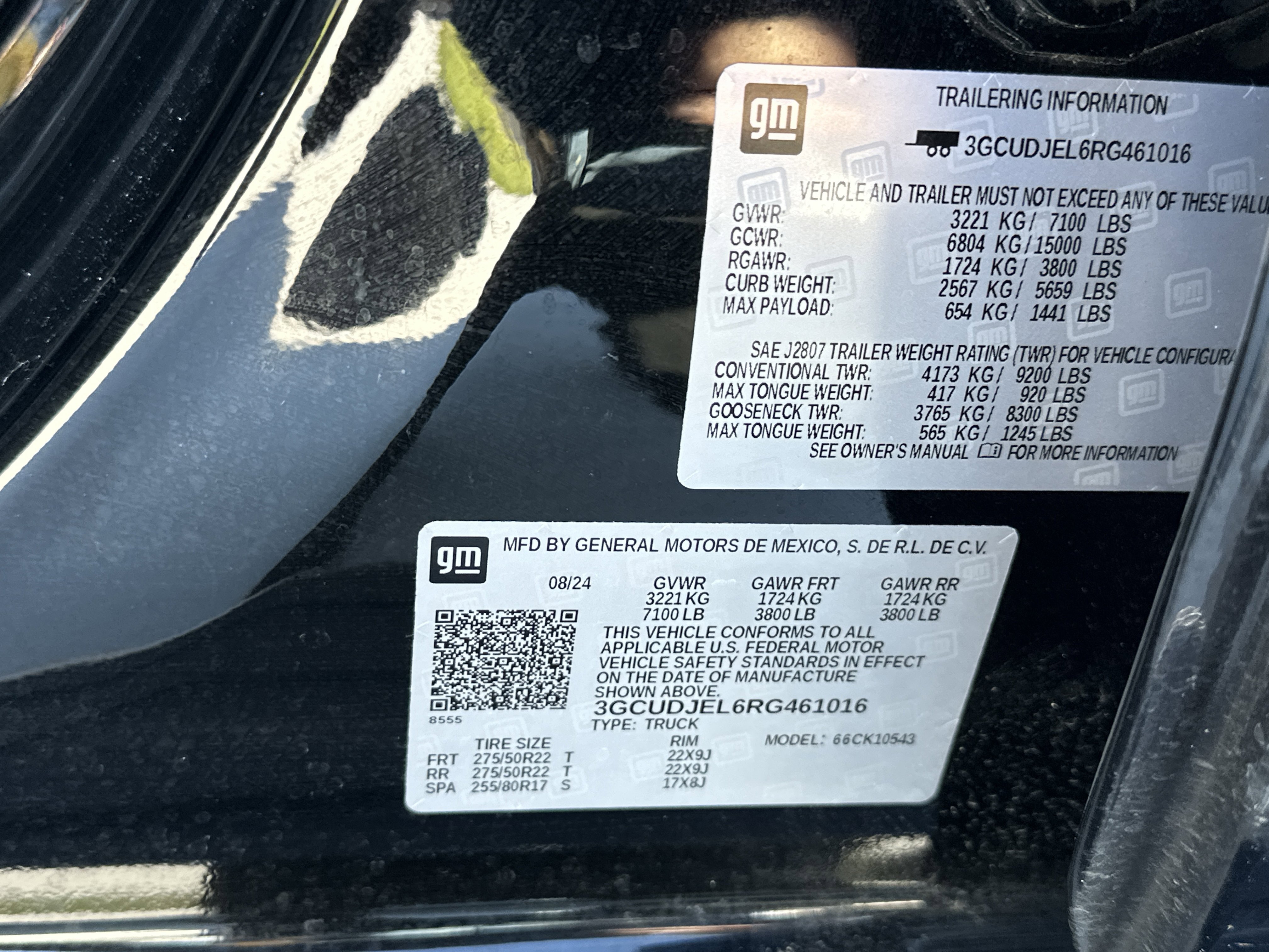 Used 2024 Chevrolet Silverado 1500 High Country w/ High Country Premium Package image 35