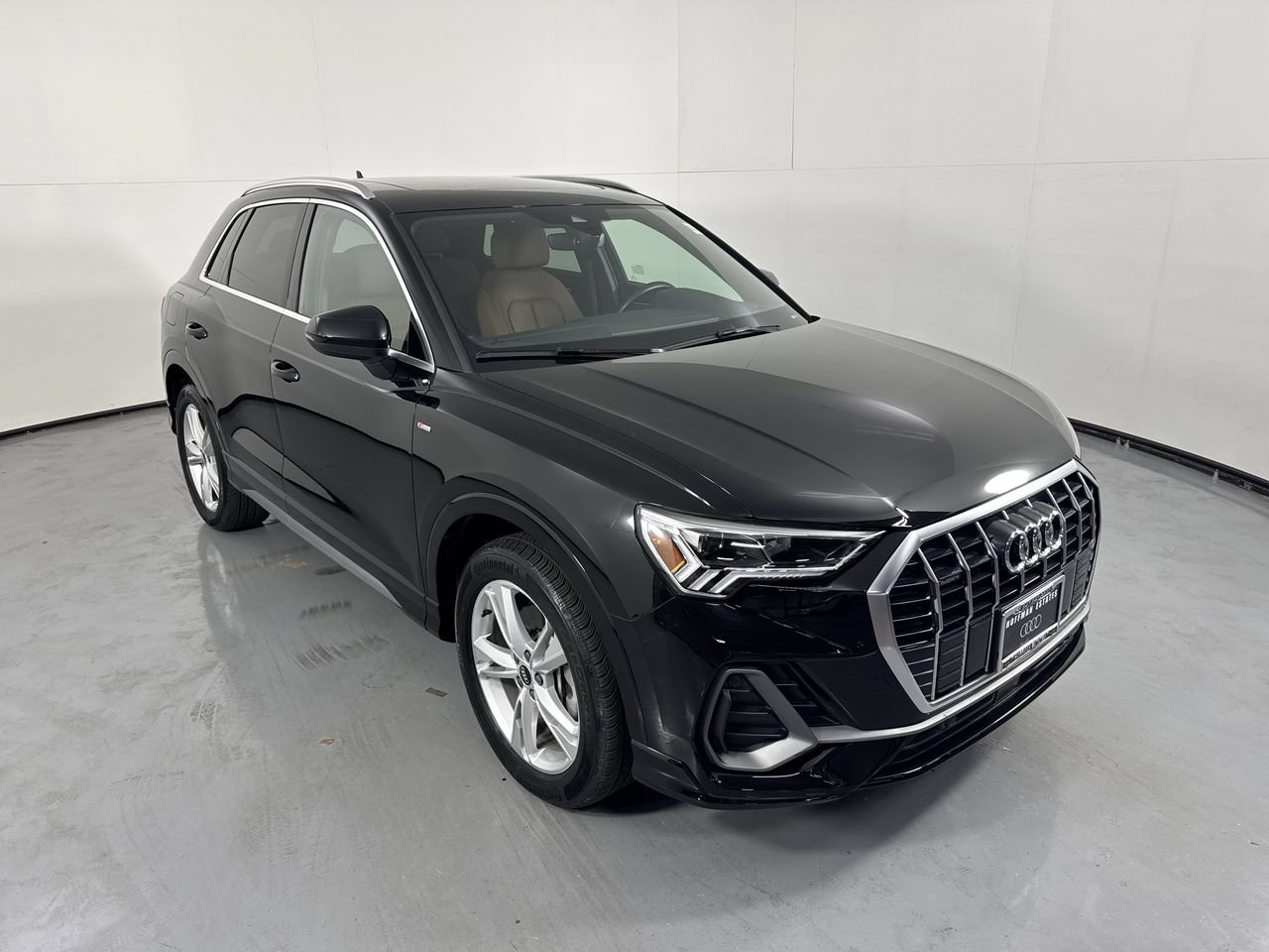 Used 2022 Audi Q3 2.0T Premium Plus w/ Premium Plus Package AWD/4WD image 32