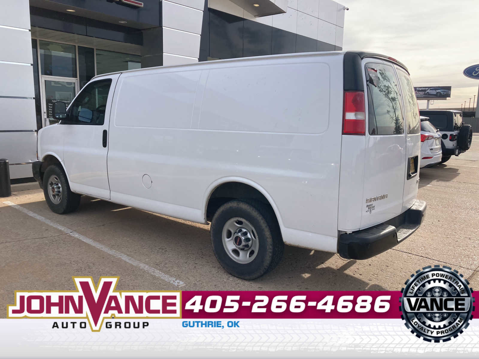 Used 2017 GMC Savana 2500 image 5