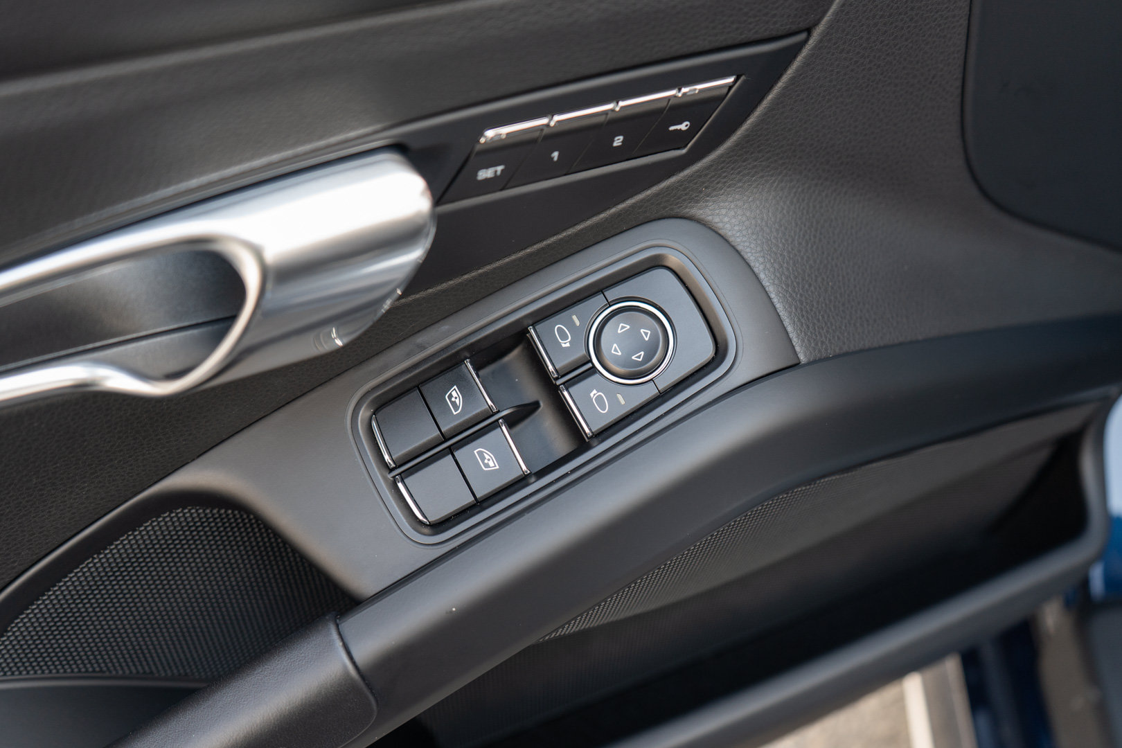 Used 2019 Porsche 718 Boxster S RWD image 12