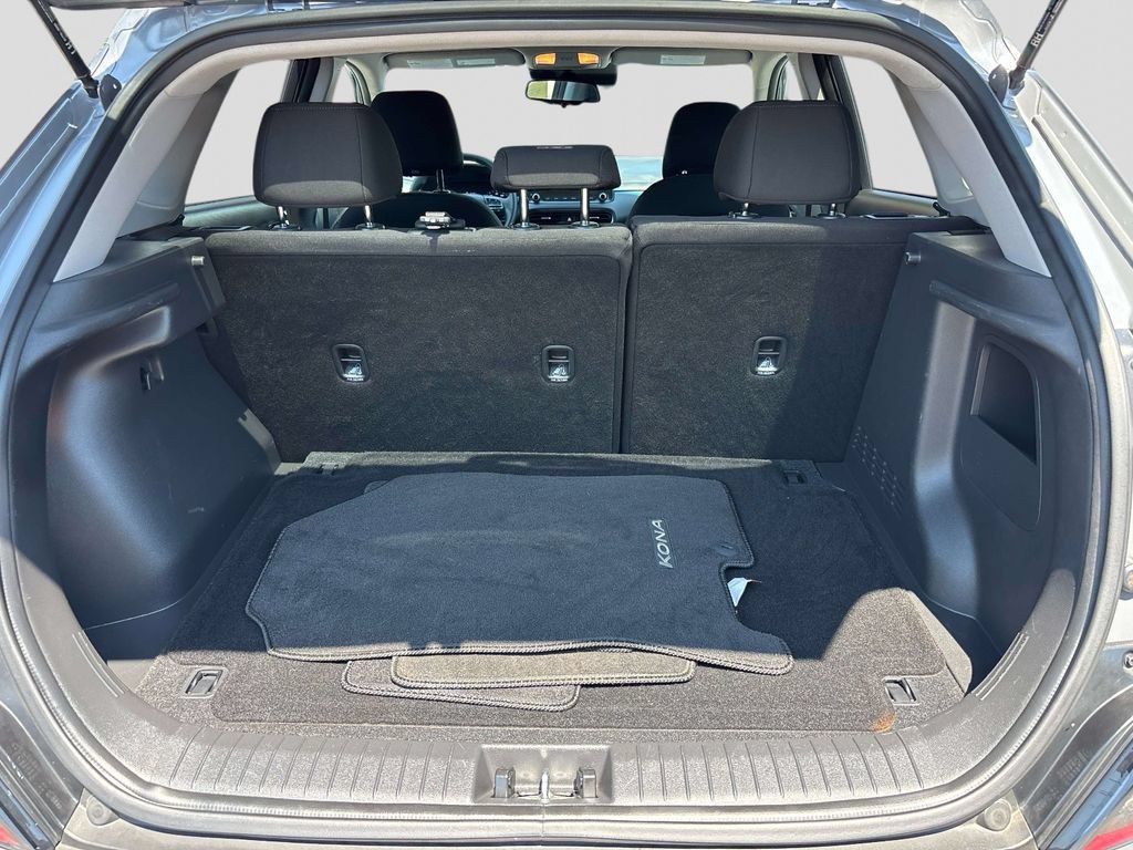 Used 2023 Hyundai Kona SEL AWD/4WD image 16