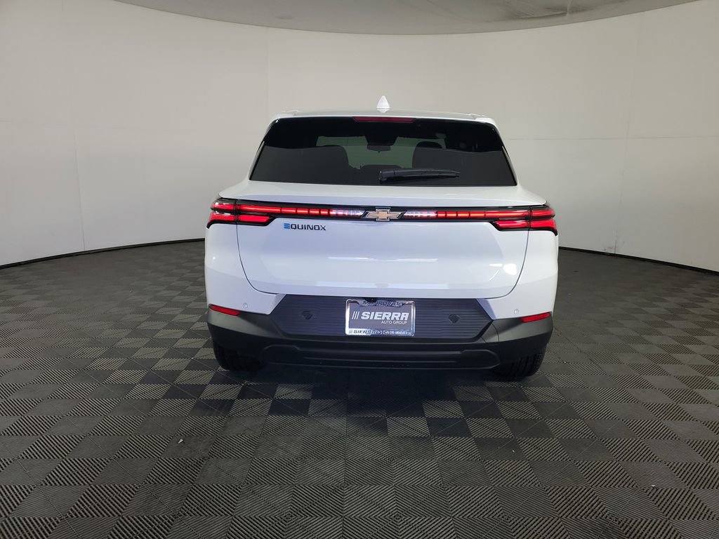 New 2026 Chevrolet Equinox EV LT image 5