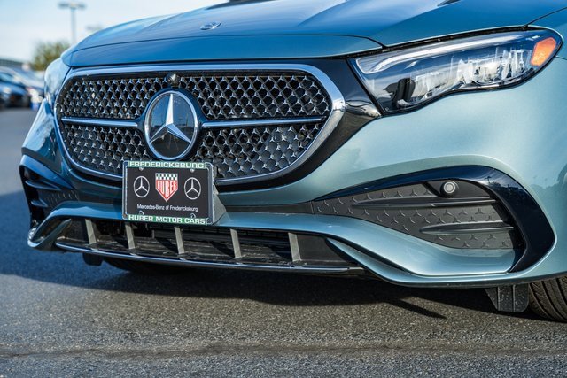 New 2026 Mercedes-Benz E 350 4MATIC Sedan image 14