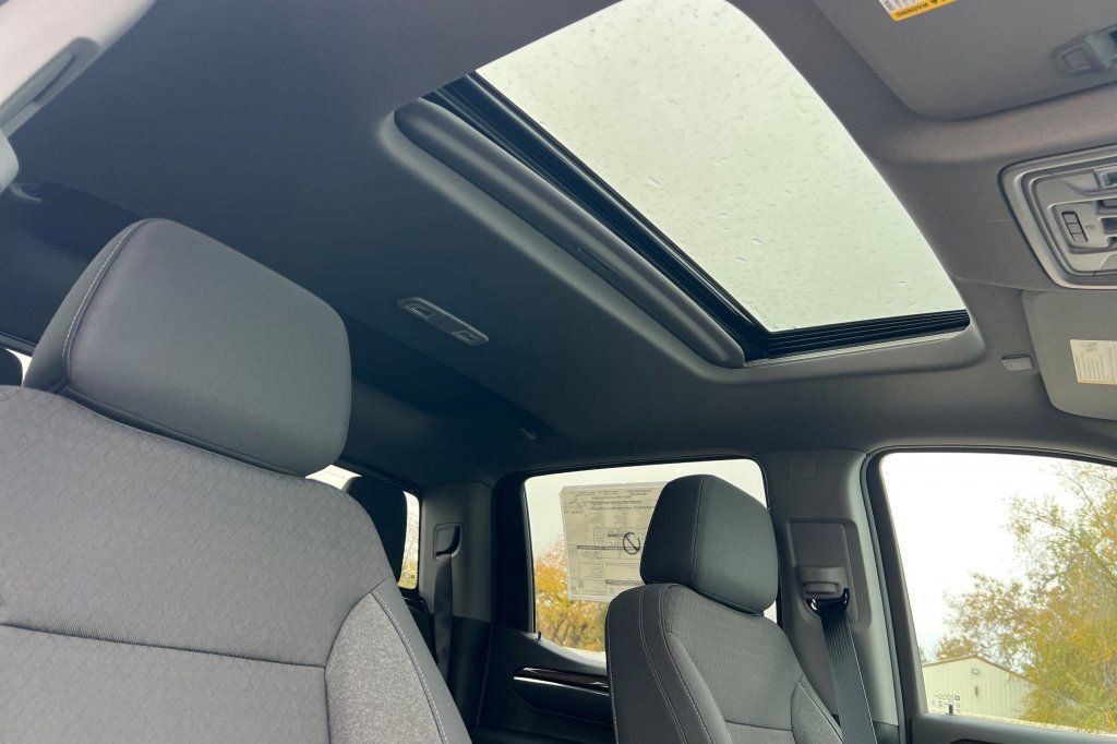 New 2026 Chevrolet Silverado 1500 LT Trail Boss w/ Convenience Package II image 13