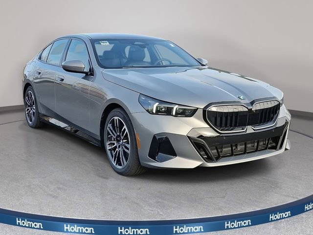 New 2026 BMW 530i xDrive w/ M Sport Package image 3