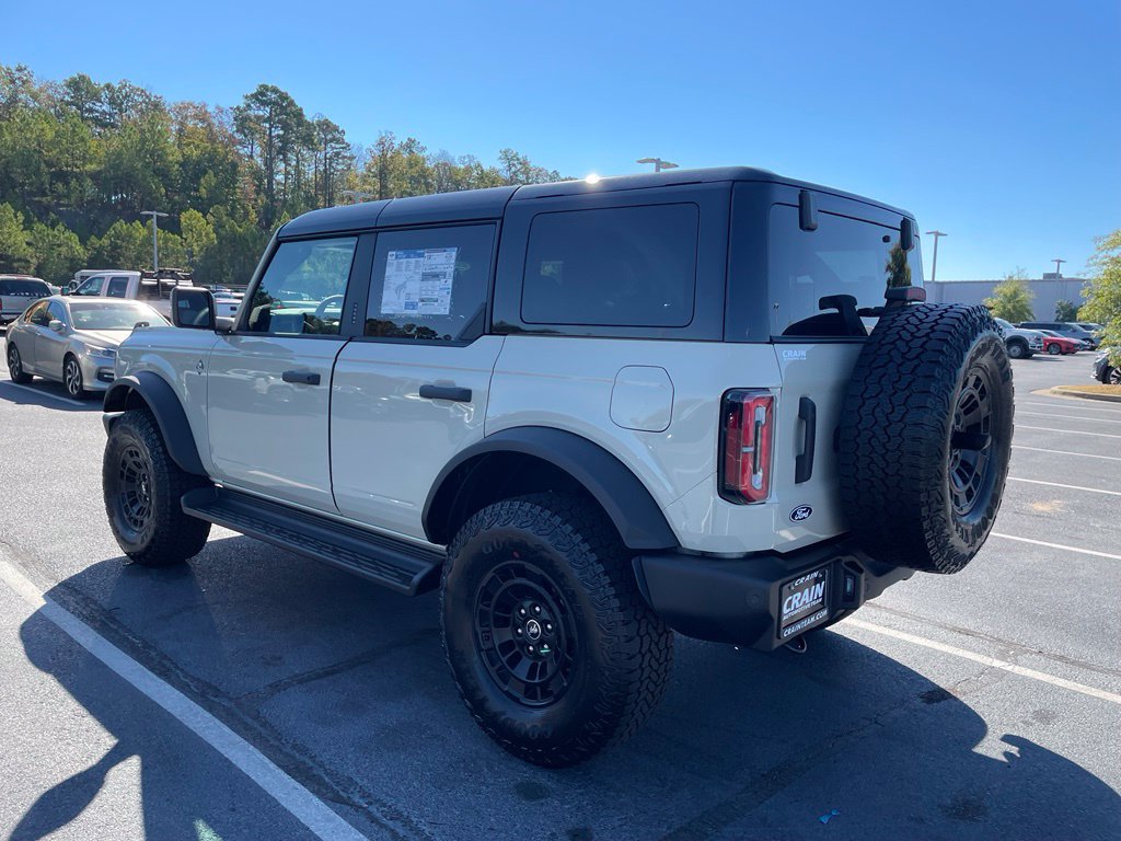 New 2026 Ford Bronco Outer Banks w/ Sasquatch Package AWD/4WD image 5