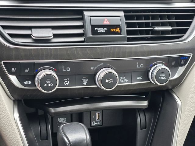 Used 2018 Honda Accord Touring image 20