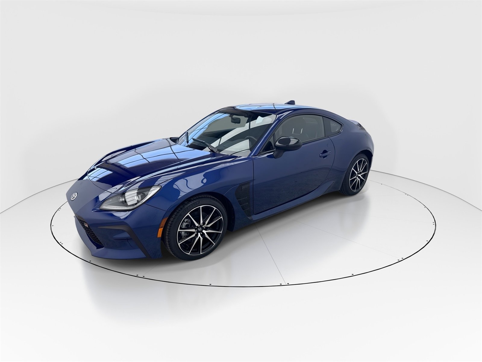 Used 2025 Toyota GR86 image 4