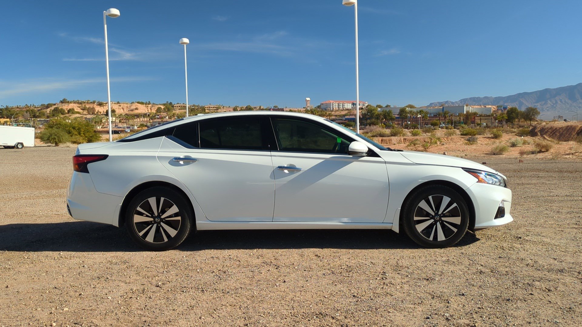 Used 2019 Nissan Altima 2.5 SL image 2