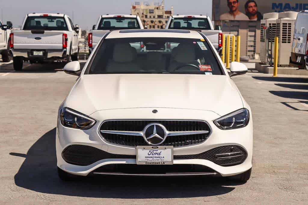 Used 2025 Mercedes-Benz C 300 Sedan image 2