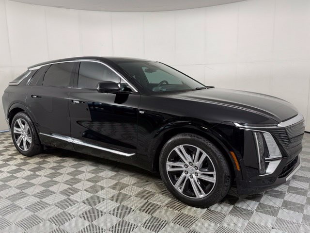 Used 2024 Cadillac Lyriq Tech w/ Driver Assist Package RWD image 11