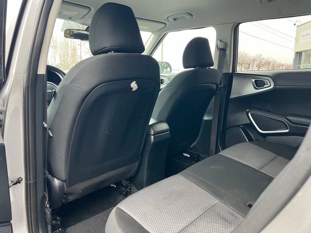 Used 2023 Kia Soul LX FWD image 11