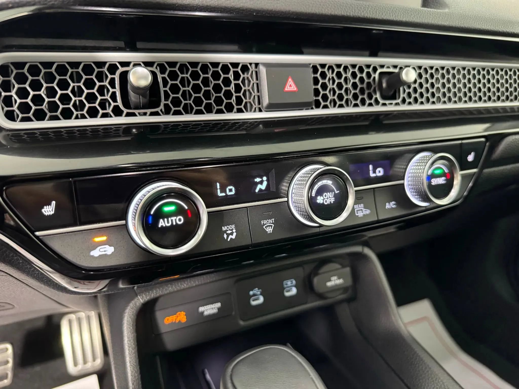 Used 2025 Honda Civic Sport Touring image 21