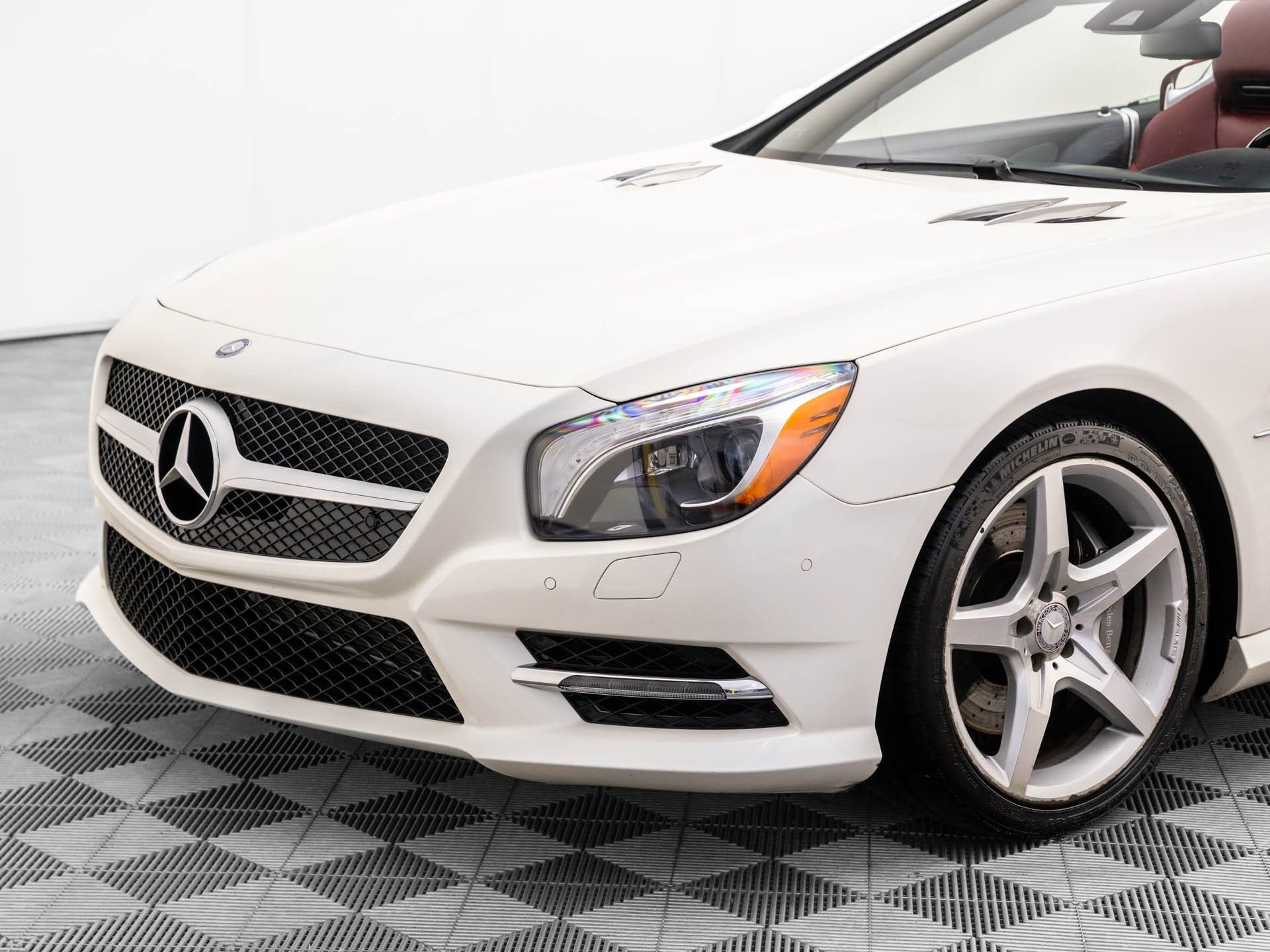 Used 2015 Mercedes-Benz SL 400 image 35