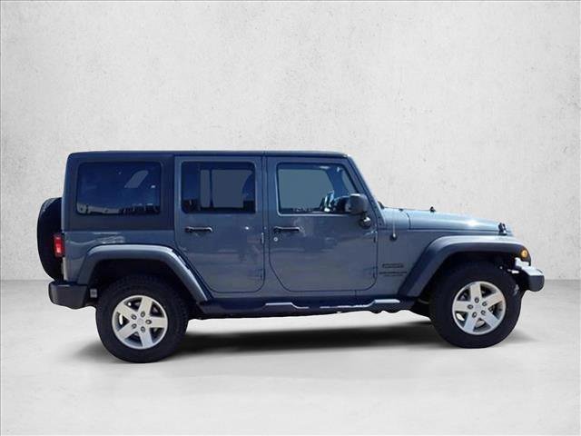 Used 2014 Jeep Wrangler Unlimited Sport w/ Quick Order Package 24S AWD/4WD image 4