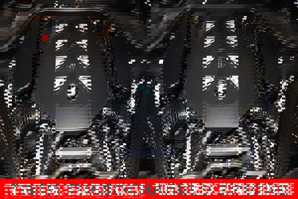 Used 2023 BMW 760i xDrive image 10