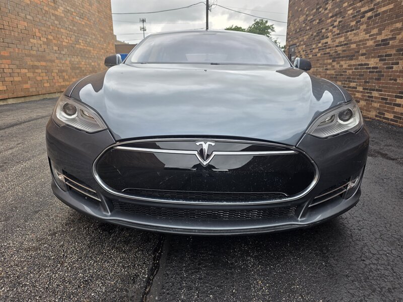 Used 2014 Tesla Model S 85 RWD image 33
