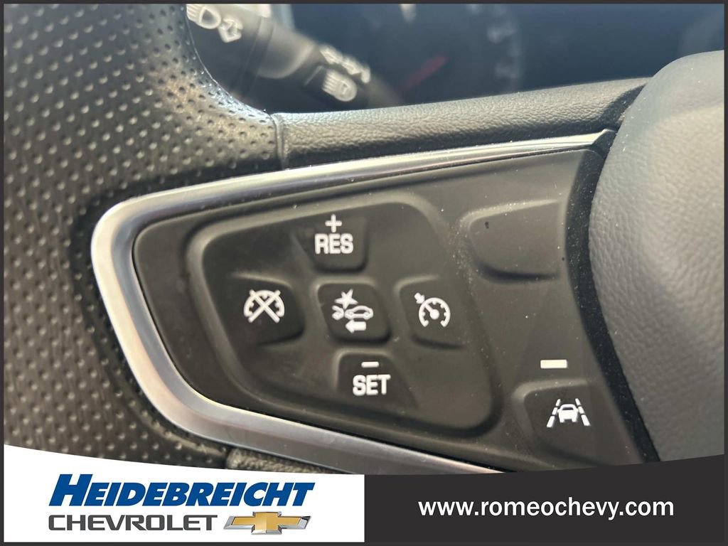 Used 2023 Chevrolet Equinox LS FWD image 19