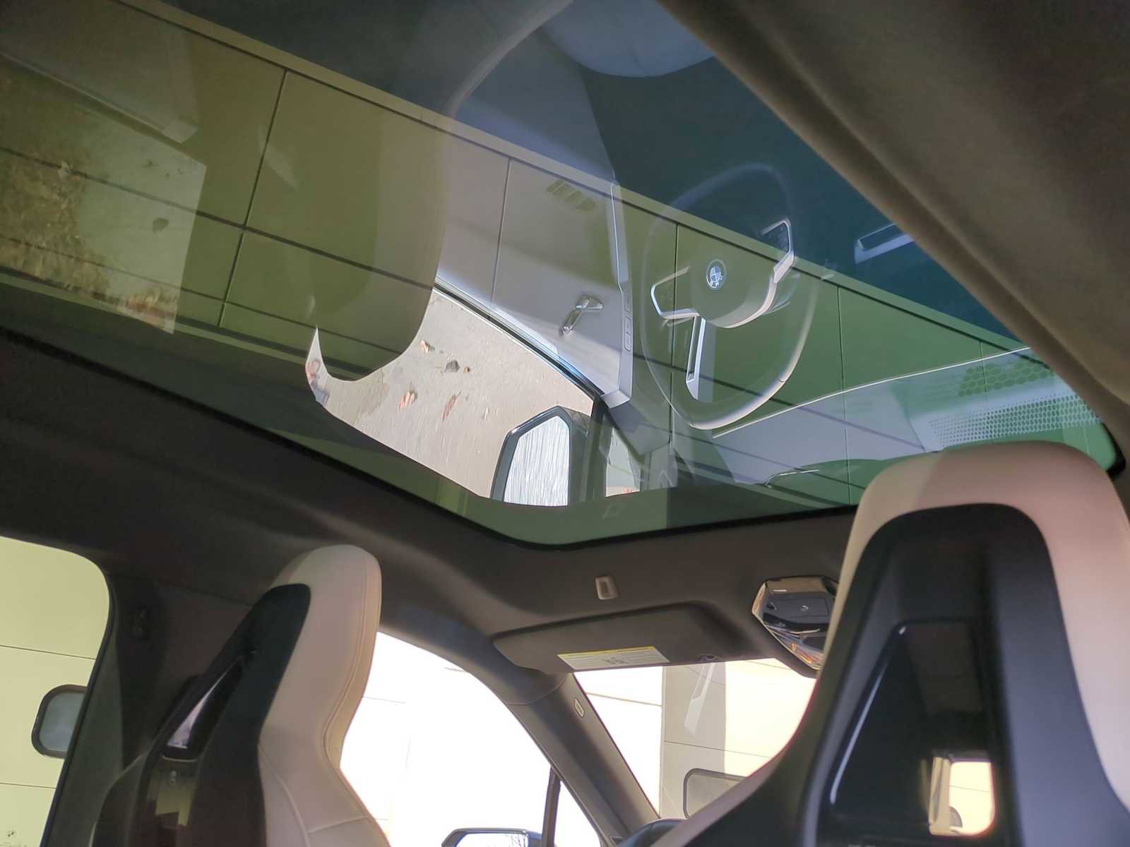 New 2025 BMW iX xDrive50 image 22