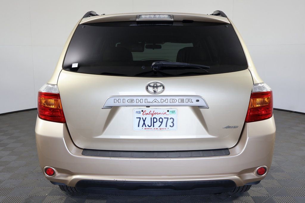 Used 2010 Toyota Highlander SE image 5