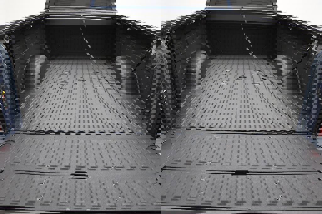 Used 2024 GMC Sierra 2500 Denali Ultimate image 13