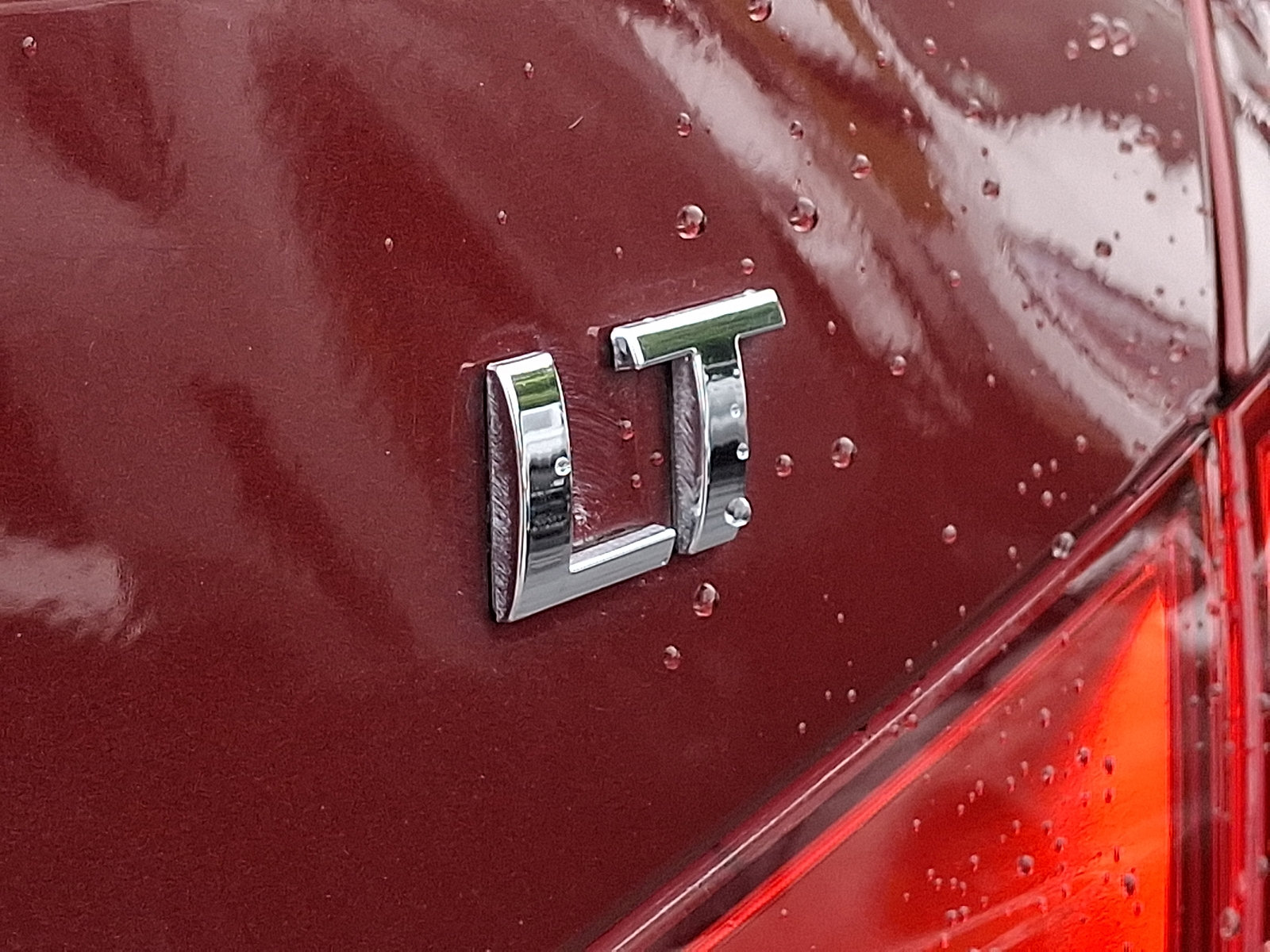 Used 2016 Chevrolet Cruze LT w/ Technology Package FWD image 31