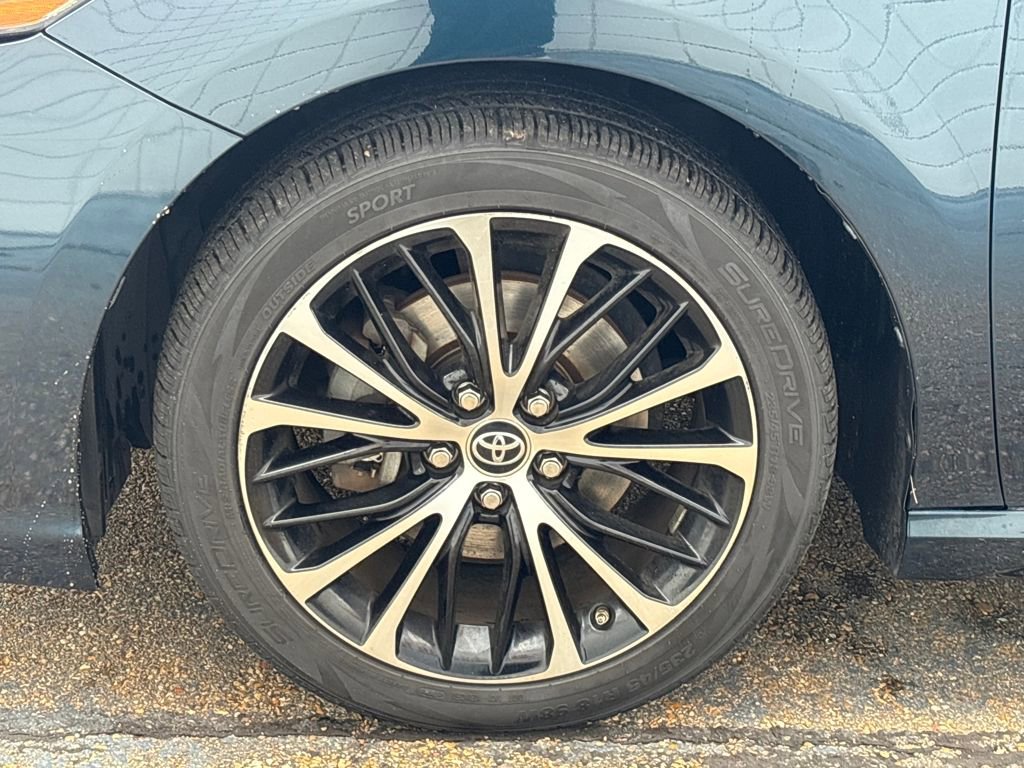 Used 2018 Toyota Camry SE image 24