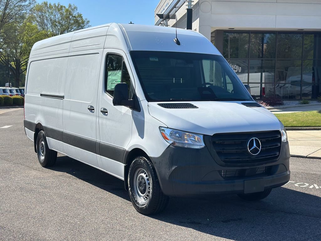 New 2025 Mercedes-Benz Sprinter 2500