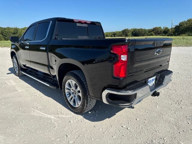 Used 2025 Chevrolet Silverado 1500 LTZ w/ LTZ Premium Texas Edition AWD/4WD image 4