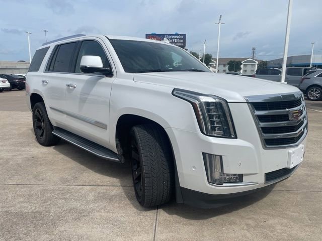 Used 2020 Cadillac Escalade Luxury AWD/4WD image 3